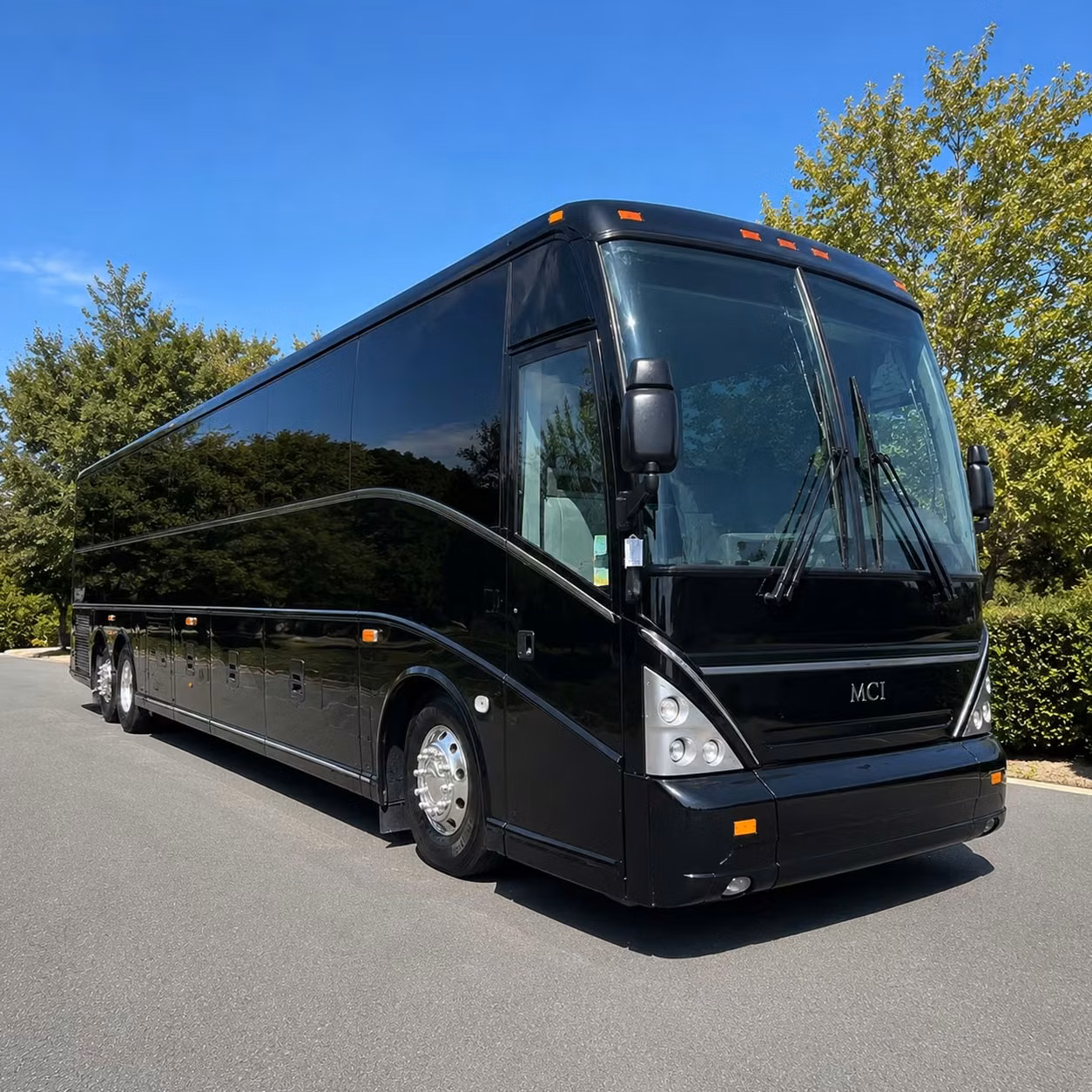 airport transfer shuttles for johns creek executive teams