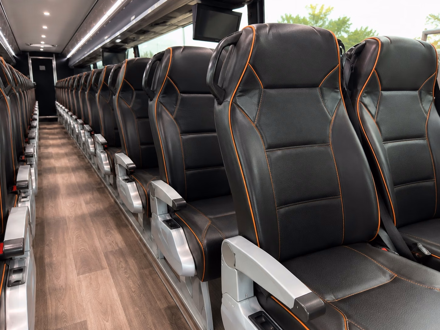 fan bus rentals to atlanta braves games at truist park from johns creek
