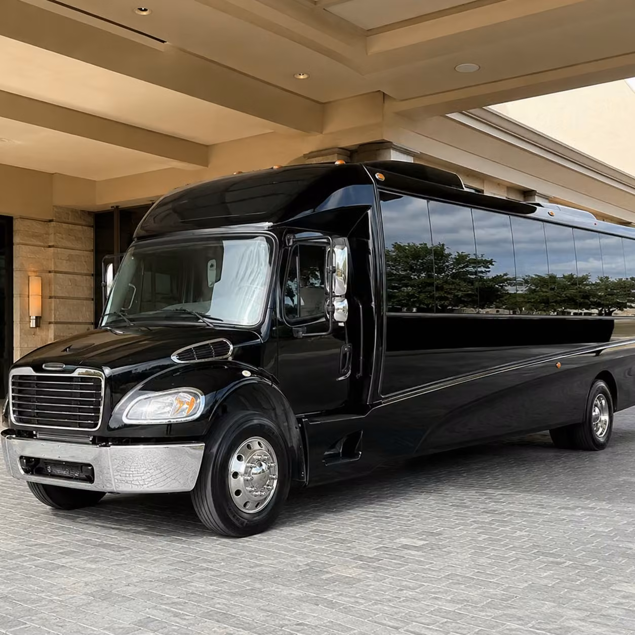 johns creek 35 passenger minibus rental