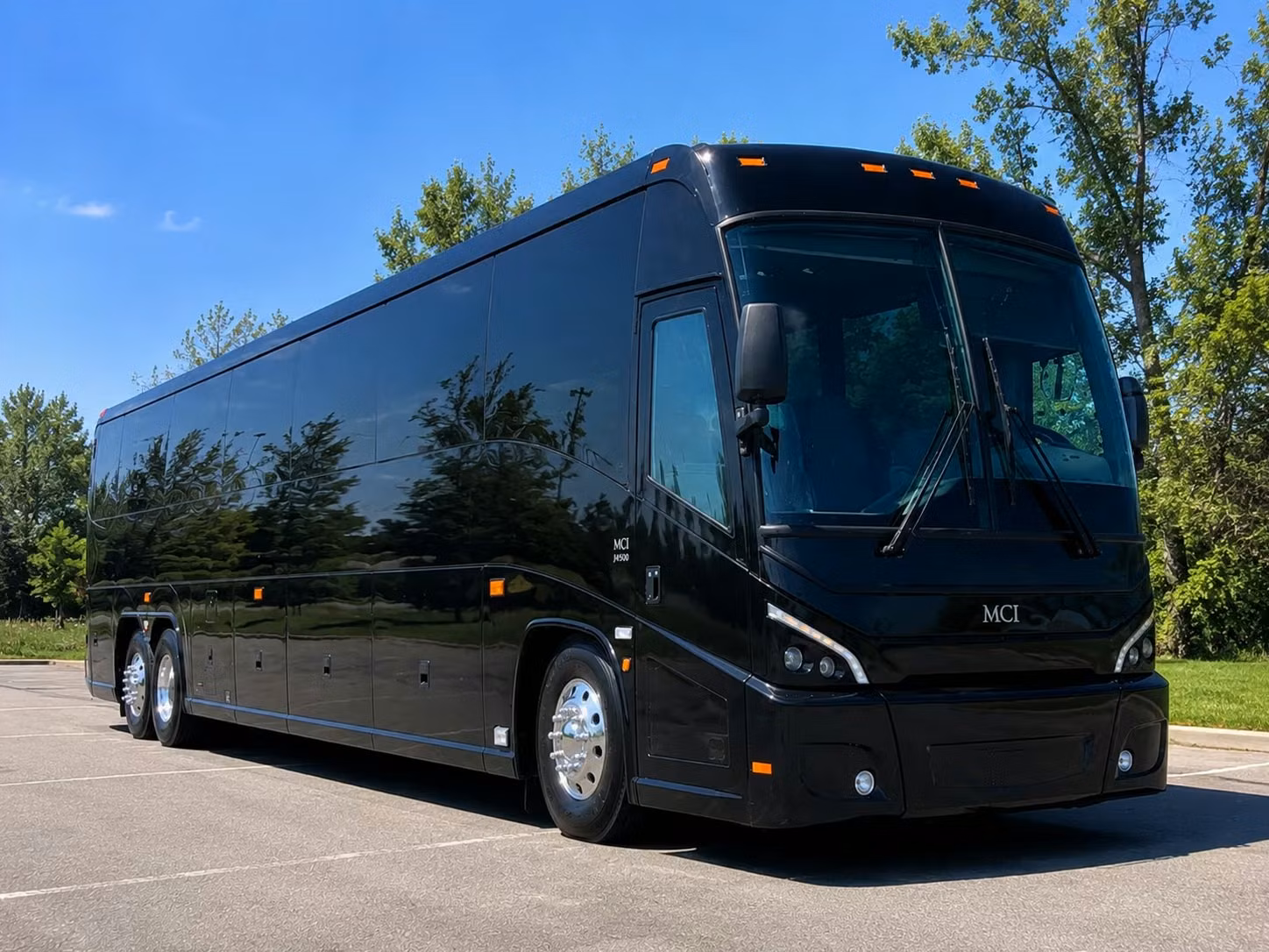 party buses and celebration shuttles in johns creek georgia
