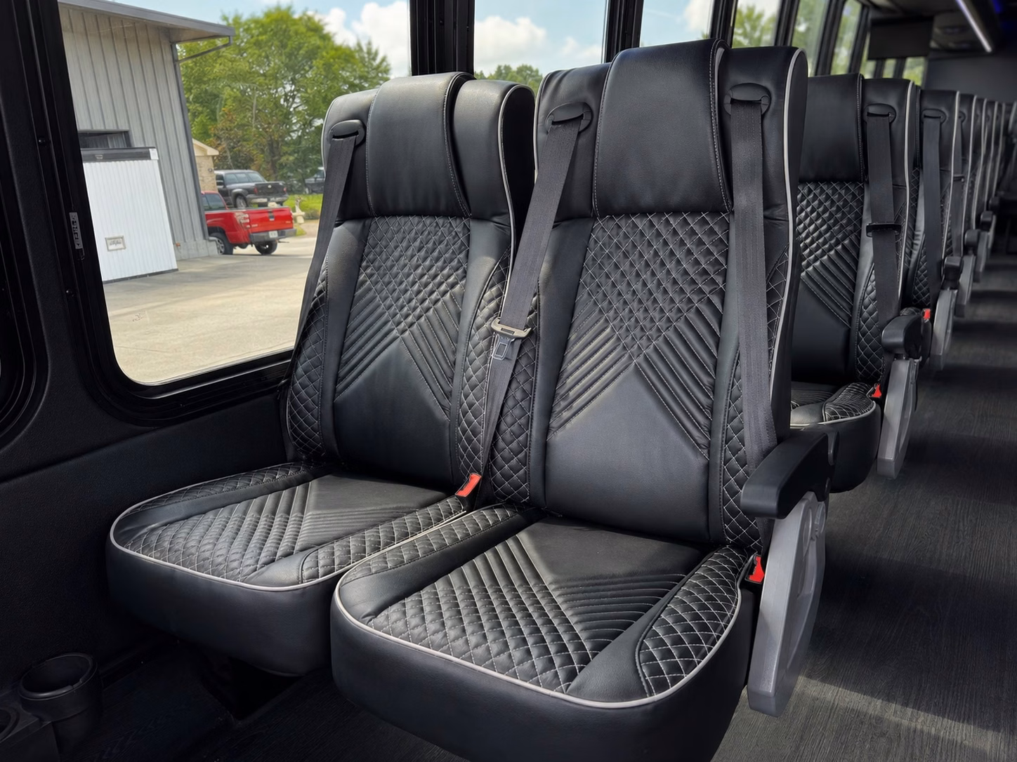you can find and book prom transportation in johns creek and any nearby city